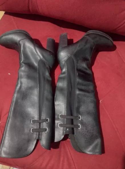Bota Feminina Numerao 38 Interessado Me Chamar No Zap.